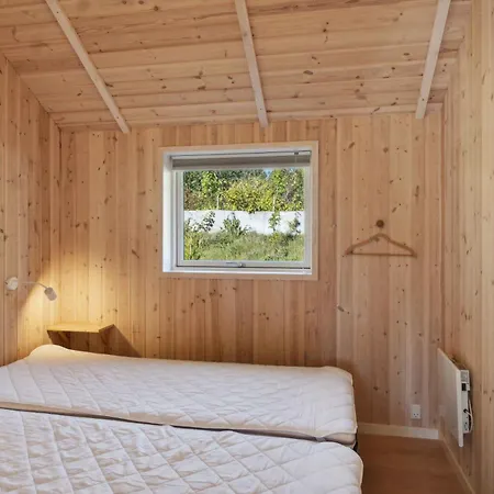 Holiday home Lovely Summer House With Spa, Close To The Beach,