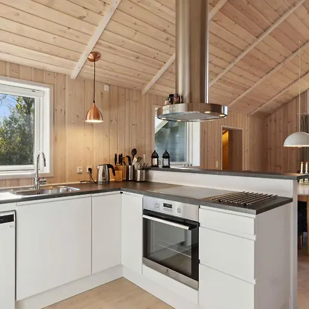 Holiday home Lovely Summer House With Spa, Close To The Beach, *